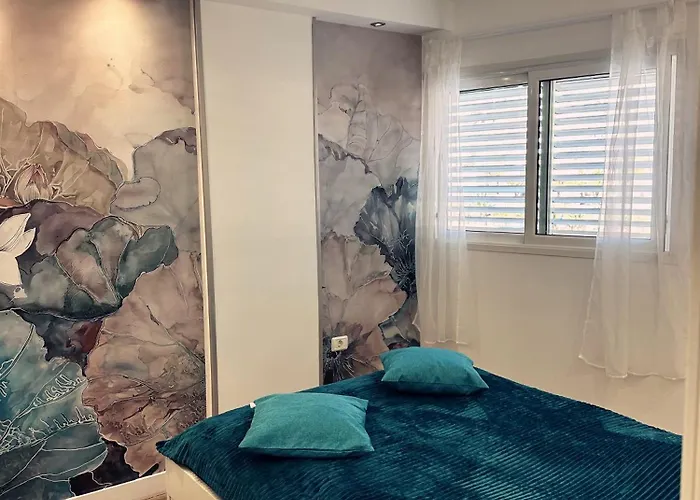 Americas Tenerife Cosy 1 Bedroom With A Ocean View Air Conditioning Адехе