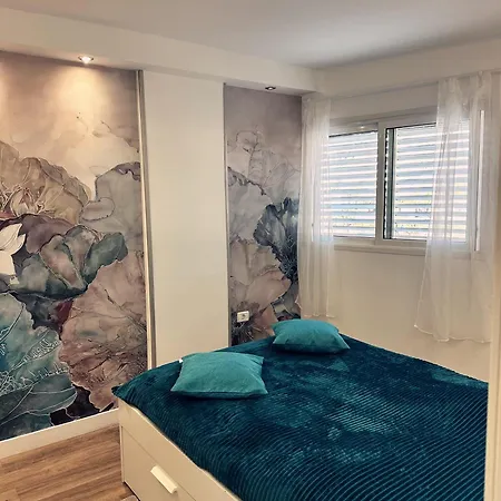 Playa De Americas Tenerife Cosy 1 Bedroom With A Ocean View Air Conditioning Адехе